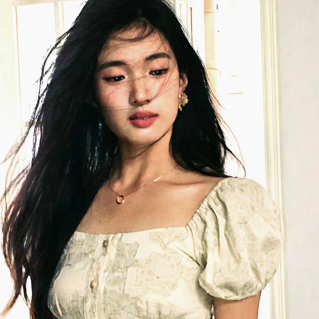 德扑女王2：双面鬼王